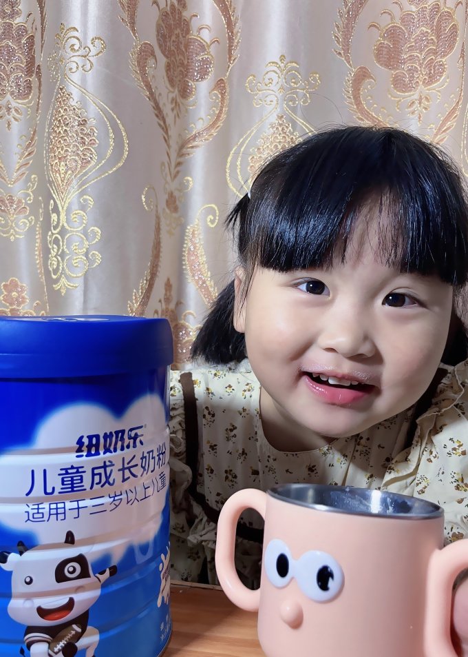 纽奶乐婴儿奶粉