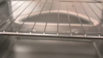 电烤箱：烹饪之艺术的电光熠熠焦点