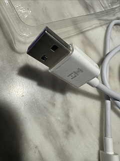 紫米5A USB A to C的线不能充iPhone15