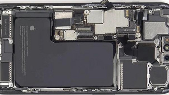 iPhone 15 Pro 拆解：确认 3274mAh 容量电池，降低后盖玻璃维修难度