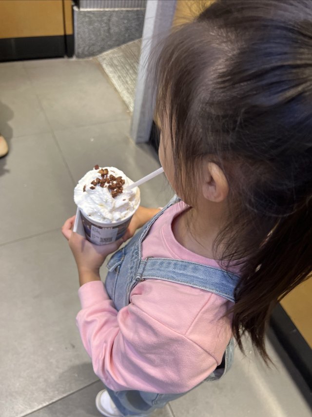 想法设法让人排队的茶颜悦色应该离倒闭不远了吧，怎么让客户不舒服就怎么来