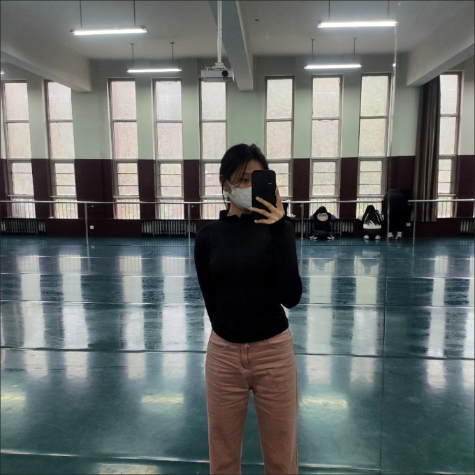 啄木鸟瑜伽服