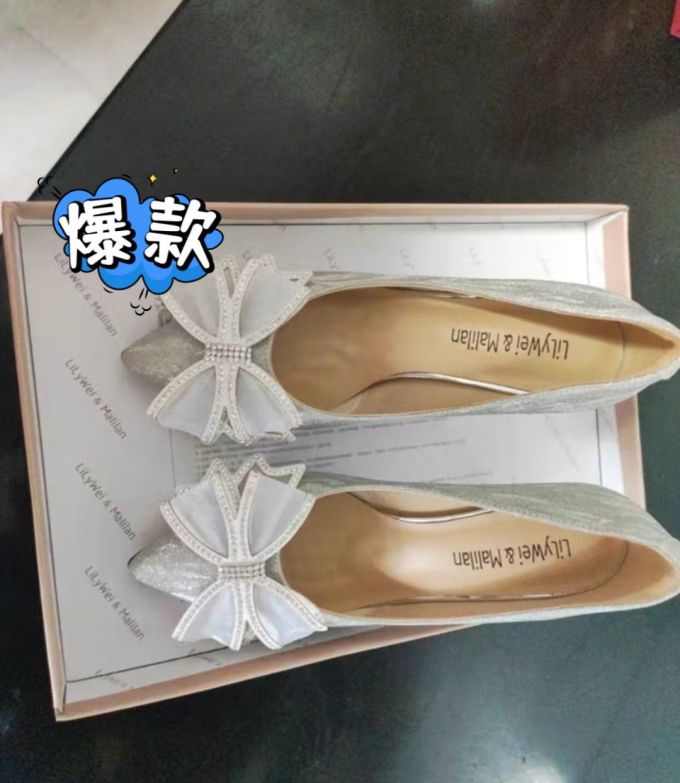 女士单鞋