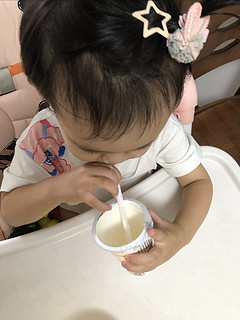 燕塘老广州酸奶，好喝到舔瓶盖！