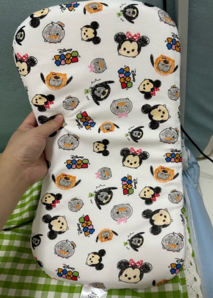 迪士尼婴儿枕头