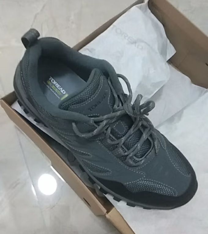 探路者徒步鞋