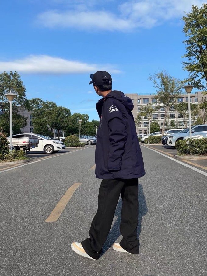 冲锋衣
