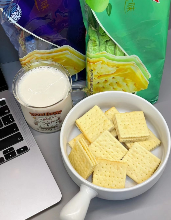 饼干糕点