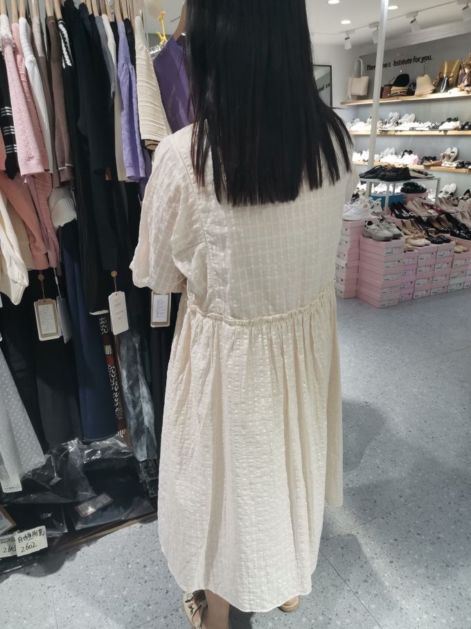 裙装