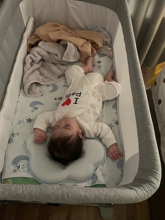 升级宝宝专用枕 睡个安稳觉