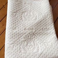 加厚的尿垫更能吸