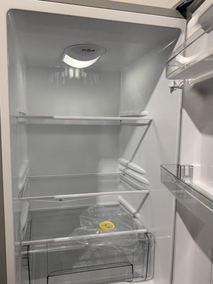 荣事达冰箱