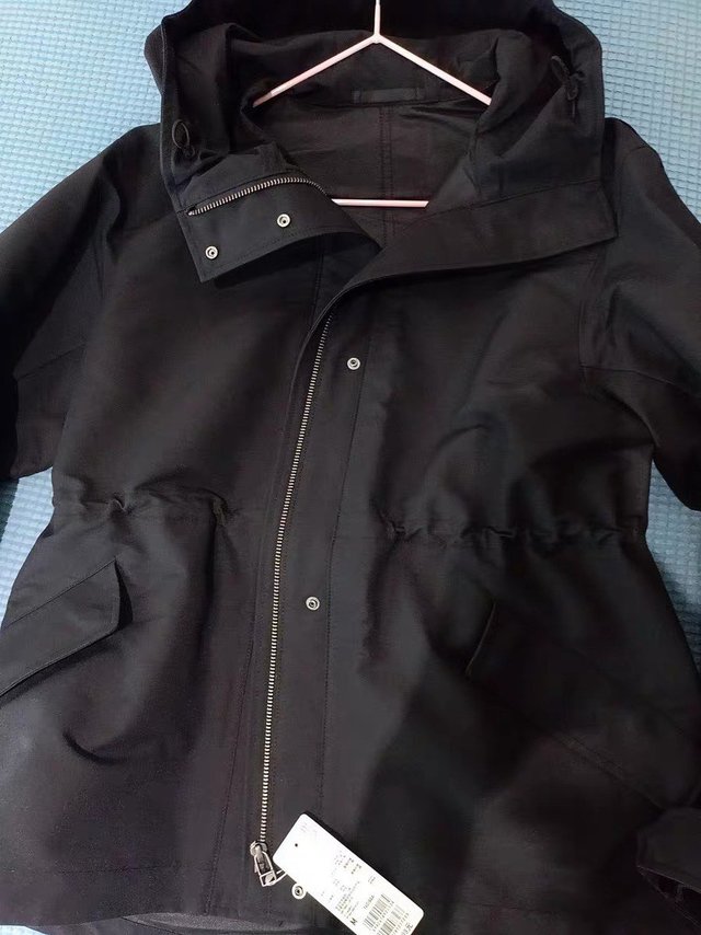优衣库 女装 登山外套(防水 户外露营 休闲新品) 460893 456088