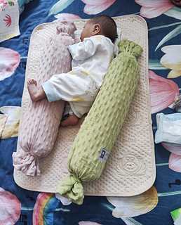 ￼￼babycare婴儿安抚枕宝宝安抚多功能睡觉抱枕透气枕 39*12cm-比奇角恐龙