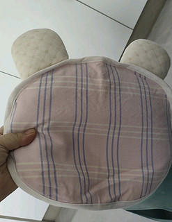 七彩博士婴儿枕头0-1岁定型枕乳胶新生儿纠正偏头春夏季3-6个月宝宝枕头 