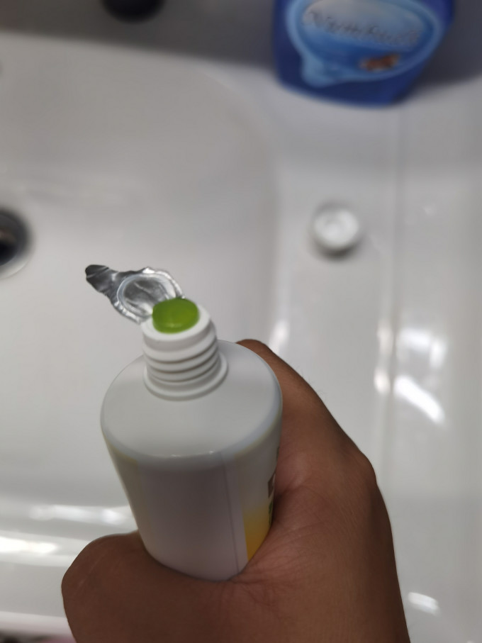 冷酸灵牙膏