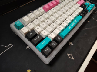 得物中秋礼盒之机械键盘