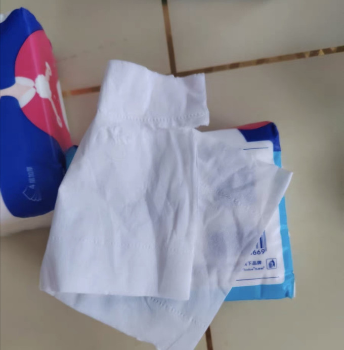 纸品湿巾