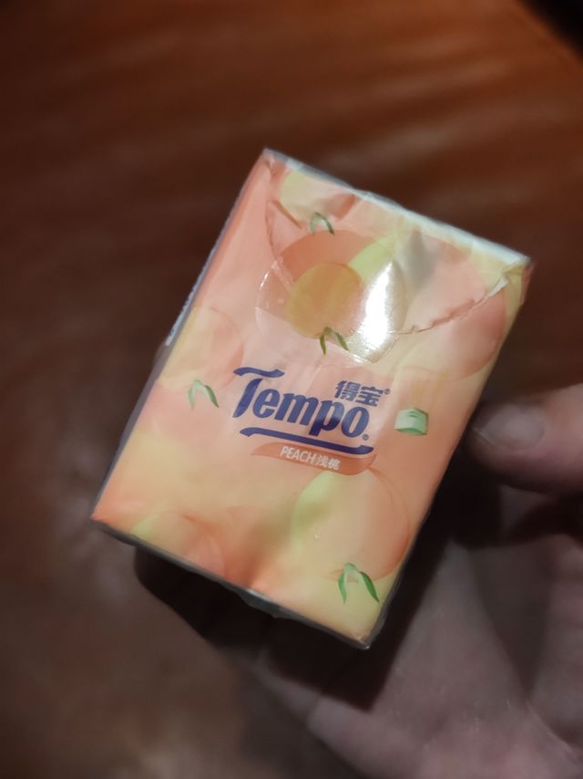 德宝手帕纸!随身带着不能忘