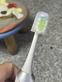 电动牙刷确实方便……