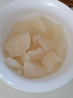 一碗冰糖秋月梨，养生起来