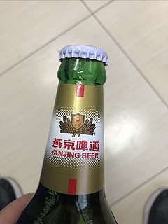 小酌燕京啤酒