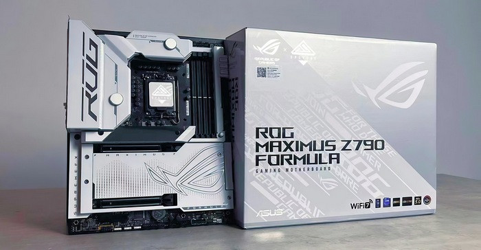 华硕将发布顶级 ROG Maximus Z790 Formula 主板，水冷压制，为第14代酷睿