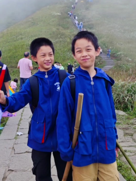 穿史努比，爬武功山！