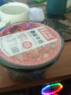 莫小仙香辣牛肉*2+台式卤肉*2+肉沫酸豆自热拌饭630g/5盒煲仔米饭