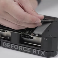 华硕推出新款 RTX 4060 Ti 显卡，创新设计：背部自带 M.2 SSD 插槽提升散热效果