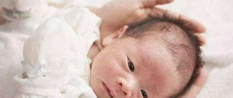 生宝宝，在医院抱错的几率大吗？