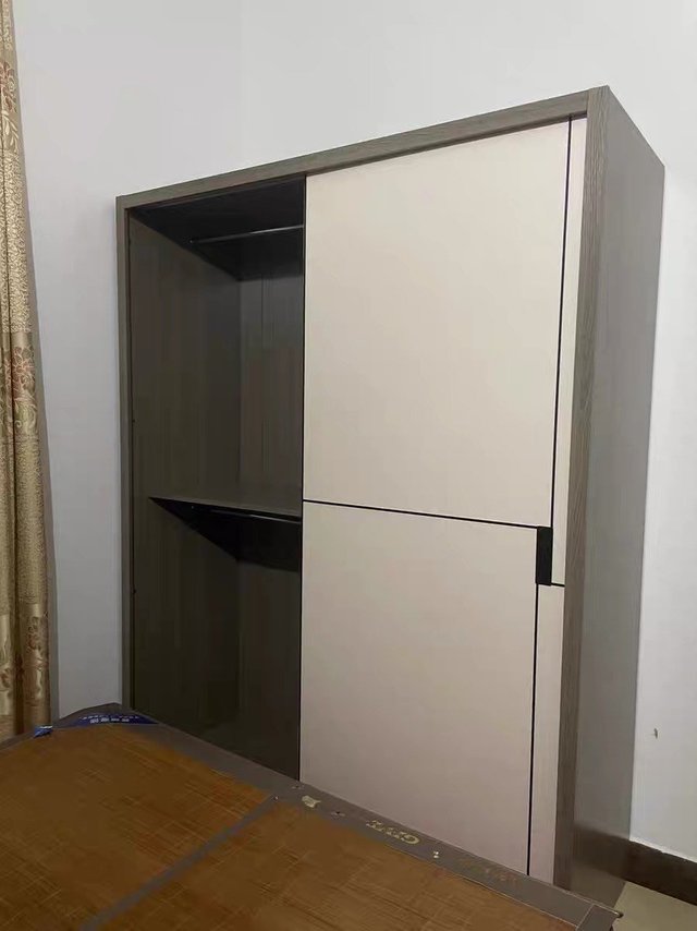 实木衣柜