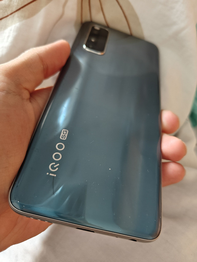 400元二手最强备用机，VIVO IQOO Z1