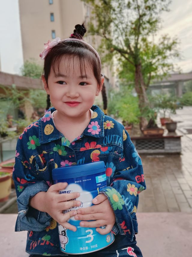 出门总被夸孩子养得好 