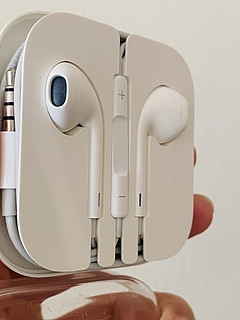 有线的苹果耳机earpods，还有人在用吗？