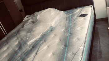 顾家家居亚运垫乳胶床垫：独立静音，打造舒适睡眠环境