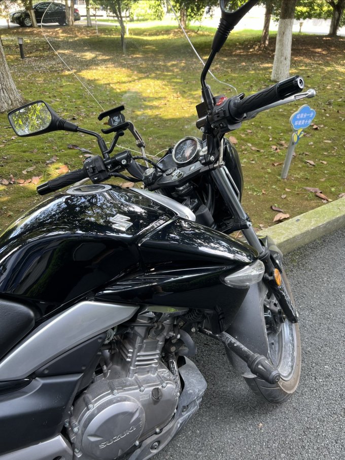 铃木摩托车整车