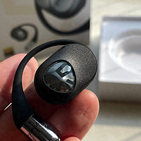 体验泥炭SoundPEATS GoFree2开放式运动耳机，造型给力，质感很棒