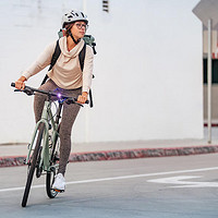 非常适合女性骑行的自行车，那就是Liv丽以芙公路自行车