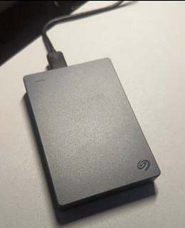 速度与容量的完美结合，希捷 (Seagate)5TB 移动硬盘带你畅享数据世界!