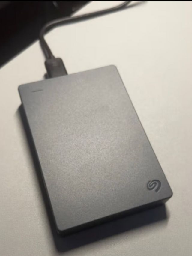 速度与容量的完美结合，希捷 (Seagate)5TB 移动硬盘带你畅享数据世界!