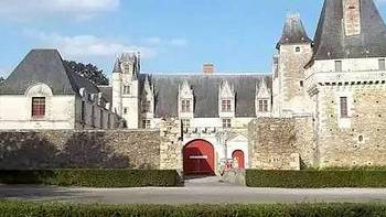 来自千年古堡中的红酒是什么样的？带你了解Château de Goulaine的红葡萄酒