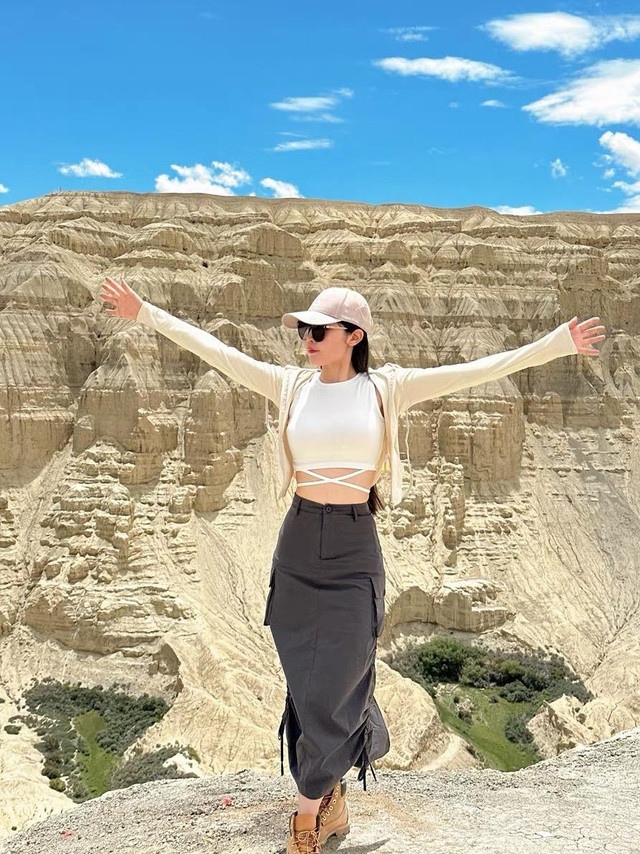 徒步服LAPAYP纯欲风连帽开衫卫衣女春秋新款修身