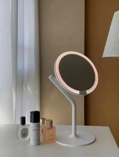 AMIRO觅光化妆镜mini台式led带灯便携桌面网红日光镜梳妆发光镜子