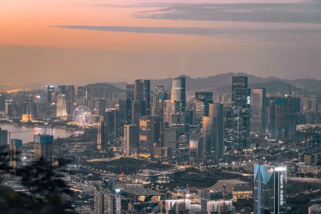 国内最年轻的城市!广东数一数二的海景,兼具古老与现代,谁说这里只有加班!