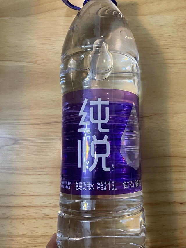 以前喜欢喝饮料，现在只想多喝水