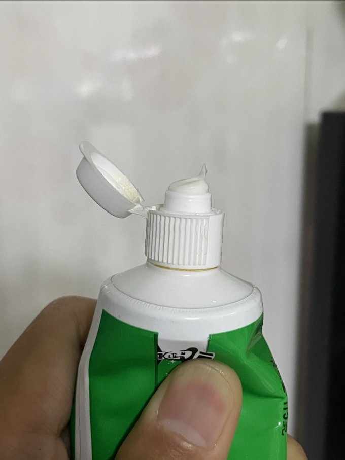 好来牙膏