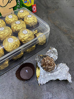 费列罗巧克力，味蕾的极致享受，你不可错过!