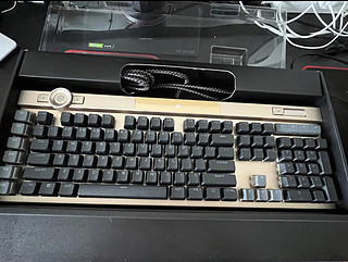 💫带你走进炫酷宇宙的键盘⌨️：美商海盗船（USCORSAIR） K100 RGB 机械键盘🌟