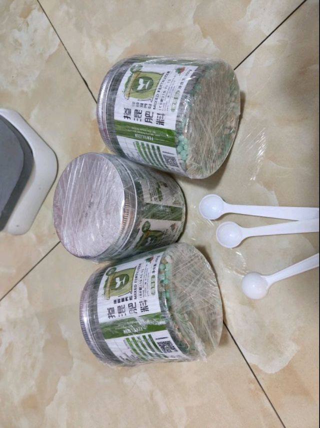 神奇缓释肥，植物快快长